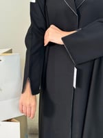 عباية الاء ا بليزر بقماش كريب الاناقة