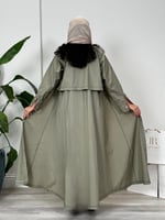 عباية اميمه ا بقماش كتان واقف اخضر