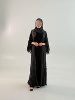 عباية هدى بقماش مخمل كوري تدخيلات شيفون اسود