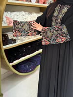 عباية ريفن بقماش ملكي تطريز الوان