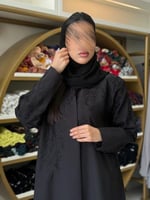 عباية | بليزر البندري بقماش كريب باربي مبطن مزين ب...