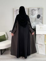 عباية توبا ا حرير مغسول اسود وبني