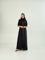 عباية ريمين بقماش انترنت بتطريز موف