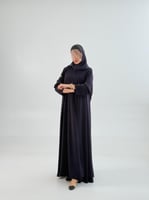 عباية ملاذ بقماش كريب رموش دبل كلوش ليلكي (طرحه بك...