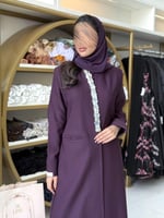 عباية اسماء بليزر كريب باربي مزين بصدف موف