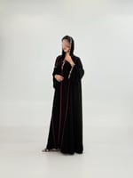 عباية شاديه بقماش كريب ملكي بتحديد دبل كلوش