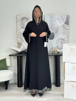 عباية شذى ا قماش ملكي كلفه اسود