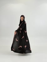 عباية تمارا بقماش كريب الابداع بتطريز