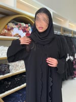 عباية حنان بقماش كريب سرميك مزين بكرستال