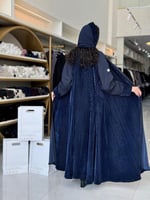 تشكيلة شتاء 2026 - عباية وجد كريب مع مخمل مكسر كحل...