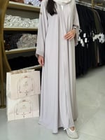 عباية انوار بقماش كريب رموش بتطريز ناعم بيج