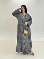 عباية رحمه بقماش لنن برسم رمادي