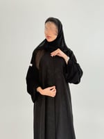 عباية جيلاء بقماش كريب ملكي تدخيلات شاكيرا