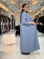 عباية بقصة بليزر بقماش كريب رموش سماوي