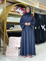 عباية لوانا بقماش راما بكسرات كحلي