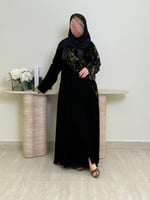 عباية سولارا بقماش مخمل كوري تدخيلات شيفون مخمل بش...