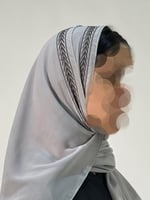 رمادي تطريز سنبله