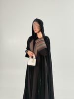 عباية ريلام بقماش مخمل تديخلات كريب الاناقة بتطريز...