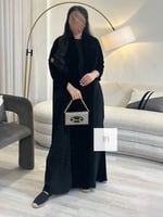 عباية غيداء l مخمل كسرات مخمل من الامام - اسود