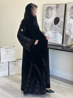 عباية ريفال l مخمل كوري بتطريز مميز -رمادي