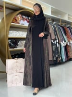 عباية لميس بقماش كريب الابداع تدخيلات شيفون بلمعه...