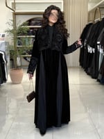 عباية لورا يقماش مخمل مع جبير بالصدر كسرات جوانب