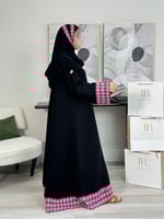 عباية كبرا | كريب الابداع تطريز وردي