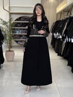 بليزر | عباية هيفاء بقماش كريب سرميك بتطريز