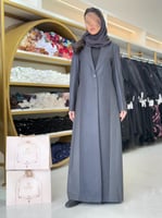 عباية هيفاء بليزر بقماش كريب ميرال مقلم