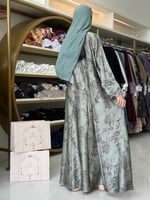 عباية حياة بقماش كريب حرير برنت مشجر تيفاني