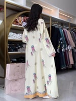 عباية الهبه لبنى بقماش حرير تويل اصفر