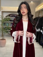 عباية لومي بقماش مخمل كوري كريشه بالكم عنابي
