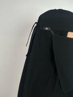 نقاب بقماش كوري بخط مائل - وسط