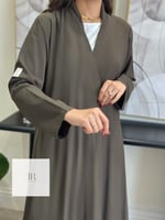 عباية هاليا | بقماش ڤينا قصة الجاكت الخلف كسرات -...