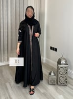 l Eid collection عباية شذى بقماش لنن مع كسرات بالج...