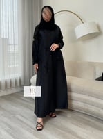 عباية ضي l بقماش تفته ياباني بشك ورده - اسود