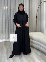 عباية روزان l بليزر الاناقة مزين بازراير - اسود