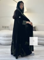 عباية جوزين - مخمل اصلي مطرز - زيتي