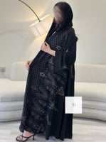 عباية كريب بحريني بتطريز رسوم - اسود