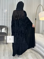عباية فراشة l مخمل كوري تطريز كامل بالخلف بتحديد ك...