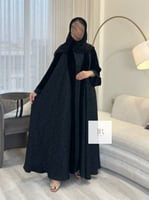 عباية ياقوته l بقماش جاكار مكس مخمل اسود