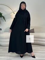 عباية عفاف l بليزر اسود بازارير زينه مع رده