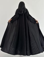 كريب صيفي مع جاكار مربعات من الخلف