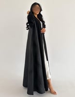 كريب مع جوانب ومن الخلف تفته كلوش