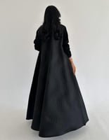 كريب مع جوانب ومن الخلف تفته كلوش