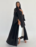 كريب اسود فاحم كلوش واكمام كلوش عملية