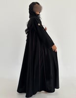 كريب سيراميك فاحم مع تفتة