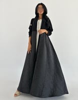 كريب خفيف ومن الاسفل تفته كلوش