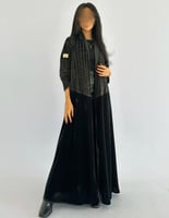 مخمل زيتي ساده مع مخمل شيفون مخطط نص كلوش