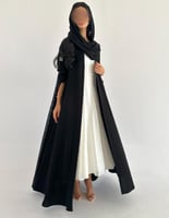 كريب ملكي مع دانتيل فرنسي من الخلف كلوش